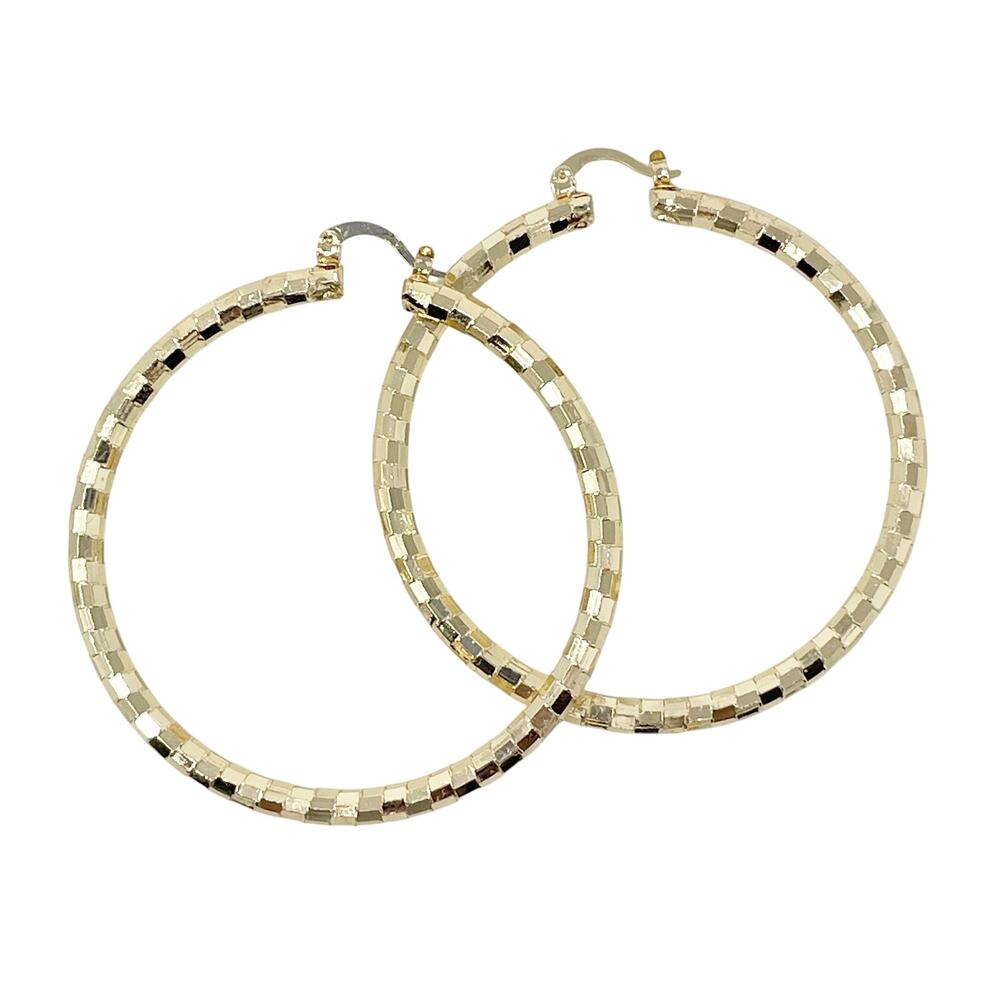 Modern Gold Tone Round Hoop Earrings Checkered Design‎ 2 Inches NWOT NEW